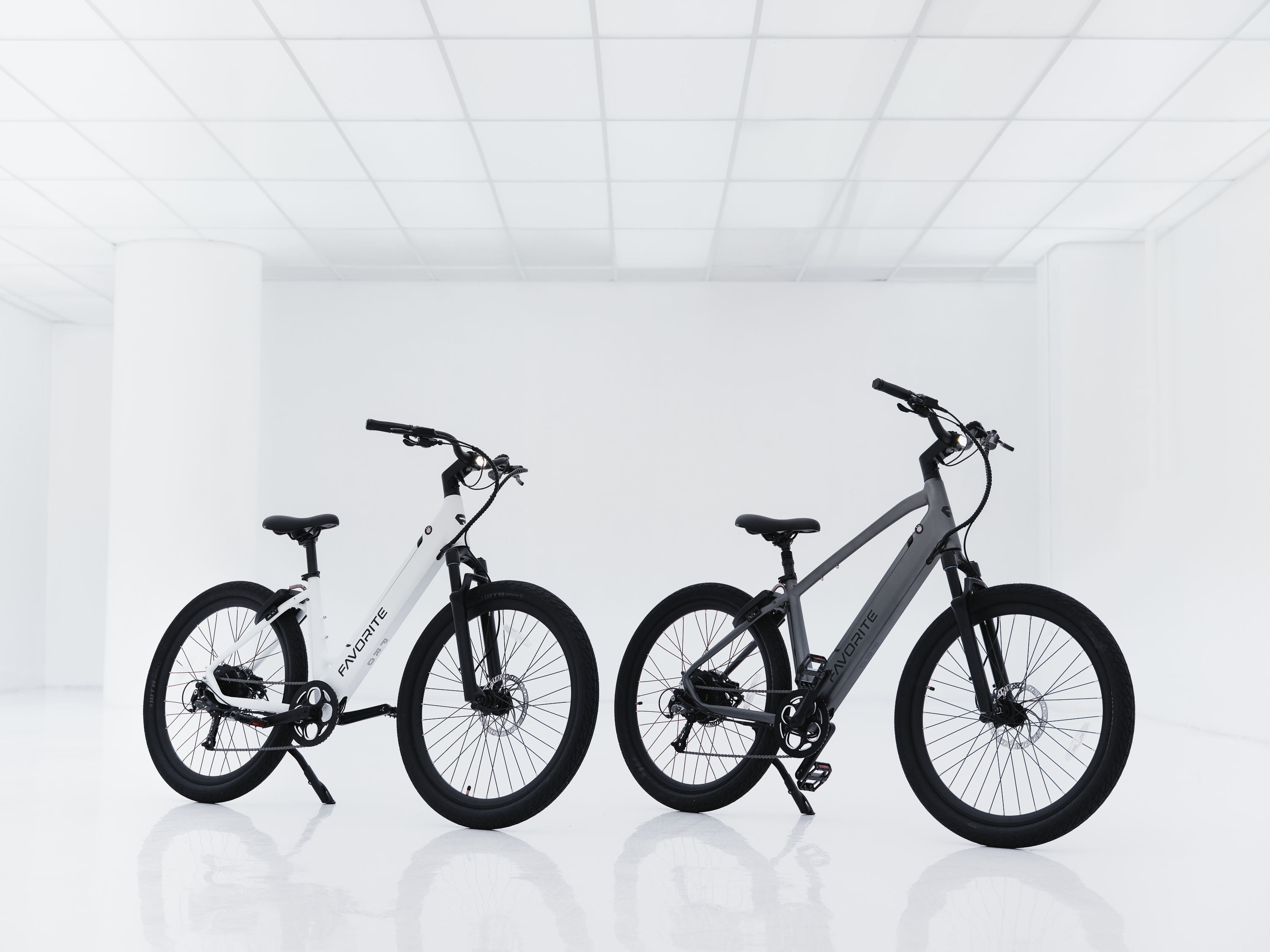 Electric discount bike studio